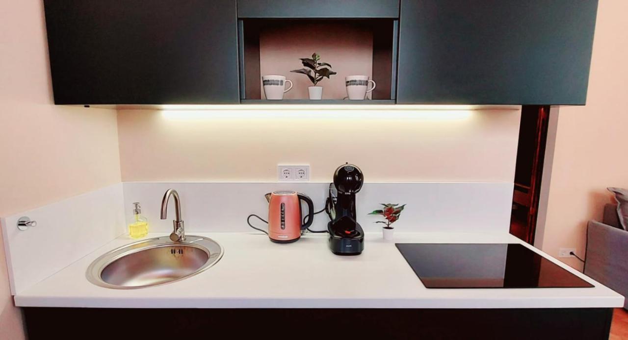 A+ Budapest Downtown Apartments Akacfa المظهر الخارجي الصورة
