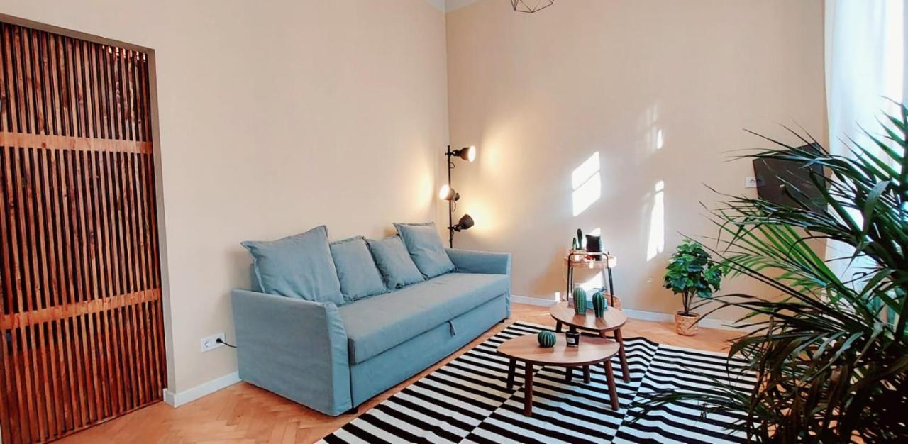 A+ Budapest Downtown Apartments Akacfa المظهر الخارجي الصورة